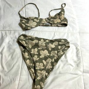 Benoa swim butterfly ginger set
